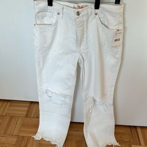 Free people boyfriend ripped jeans. New with tags